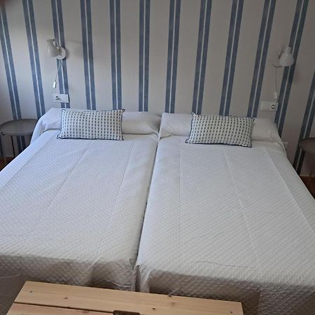 Hostal Terraza Miramar Sl บอยโร ภายนอก รูปภาพ